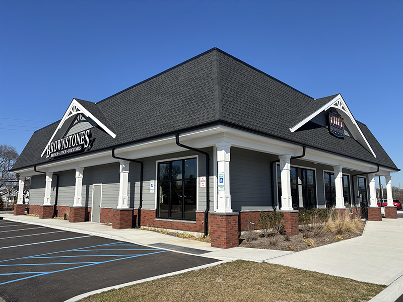 Mayor and Densen of Island Assocs. lease 4,554 s/f to Brownstones Coffee